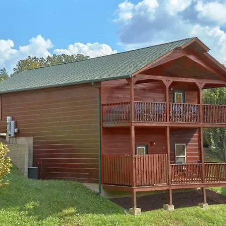 Flying Bear Villa